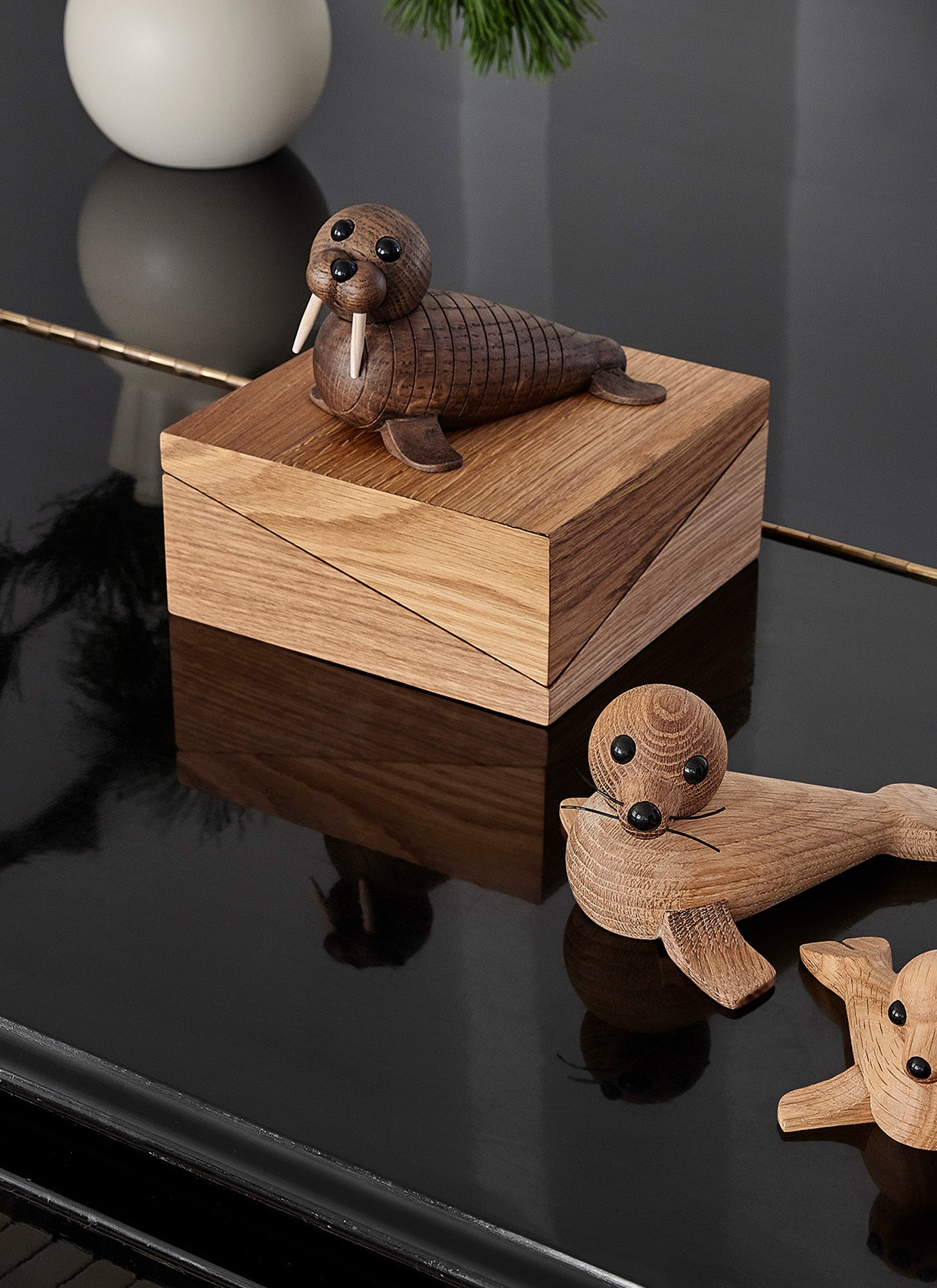 Med Diplo på menuen